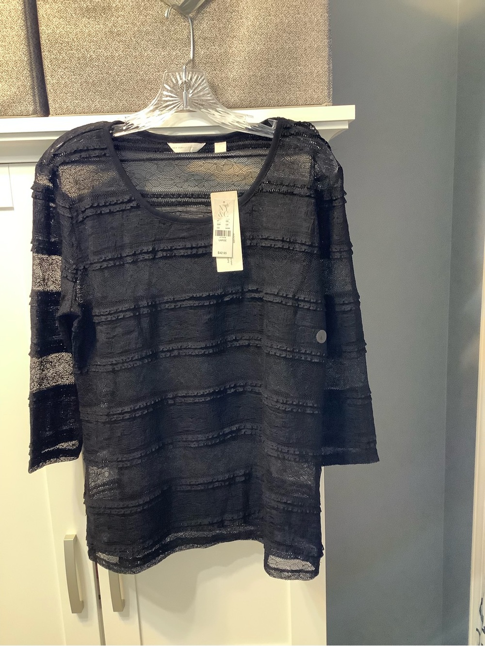 New York & Company Black Sheer Lace Knit Tunic Top Women’s Size L NWT Whimsy